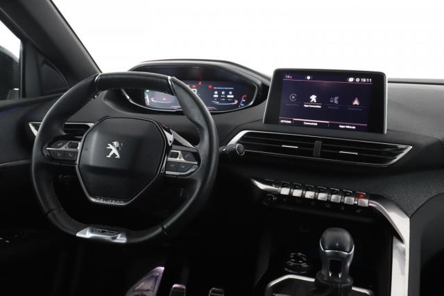Peugeot 3008 image 8