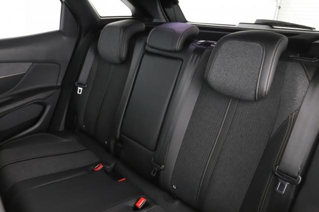 Peugeot 3008 image 6