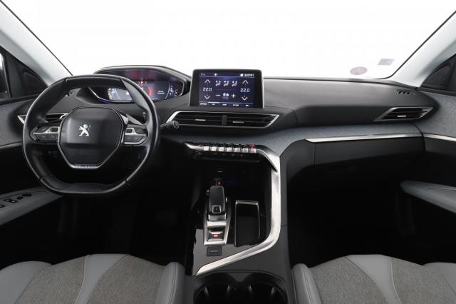 Peugeot 3008 image 1
