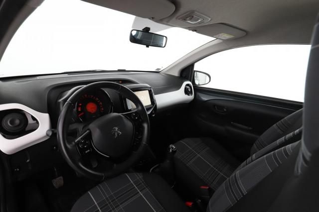 Peugeot 108 image 9