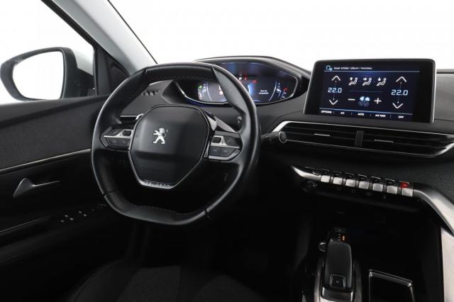 Peugeot 3008 image 1