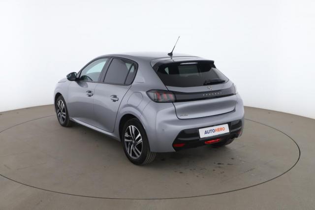 Peugeot 208 image 2