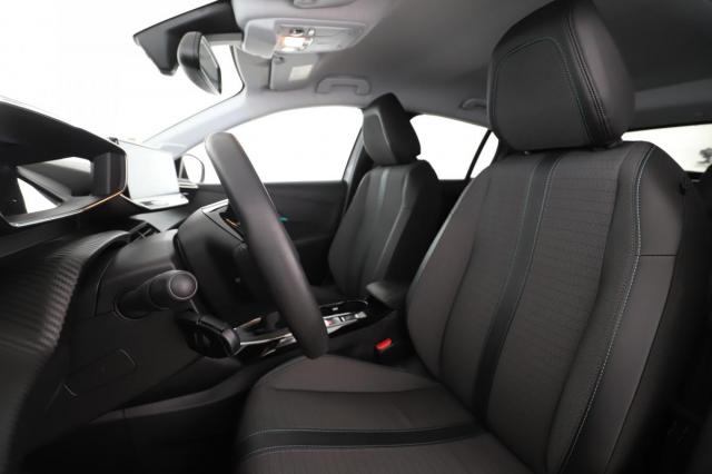 Peugeot 208 image 4