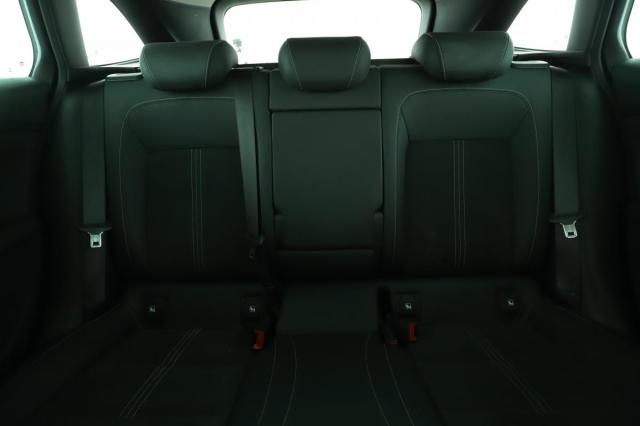 Opel Astra Sports Tourer image 9
