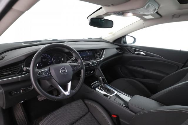 Opel Insignia Sports Tourer image 5