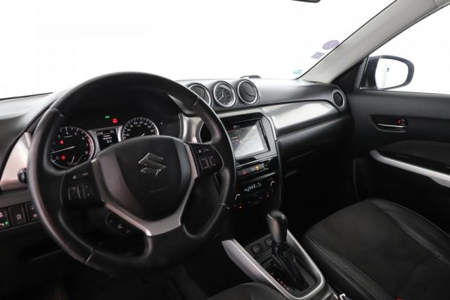 Suzuki Vitara image 4