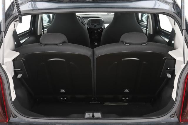 Peugeot 108 image 6