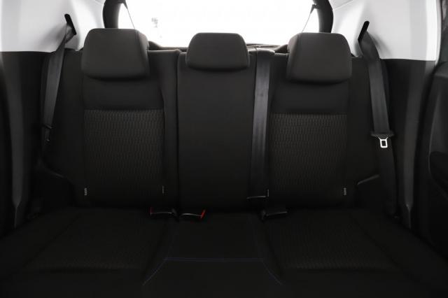 Peugeot 208 image 1