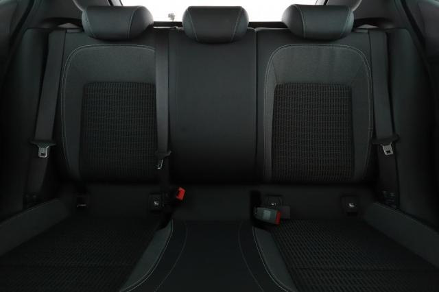 Opel Astra image 3