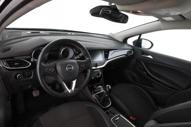 Opel Astra image 6