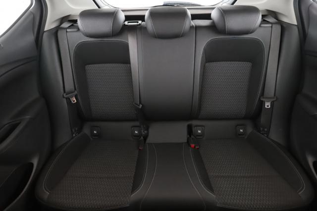 Opel Astra image 9
