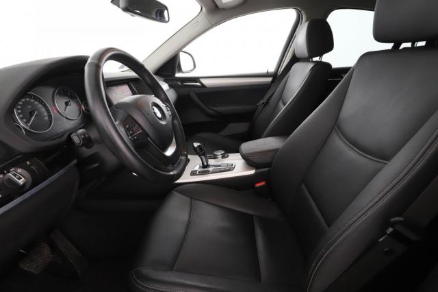 Bmw X4 image 2