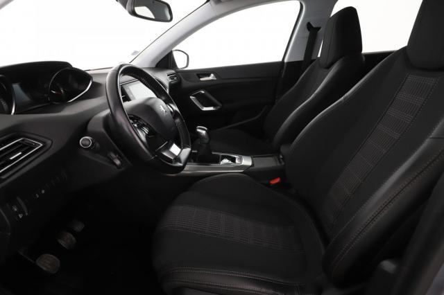 Peugeot 308 image 7