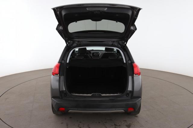 Peugeot 2008 image 6