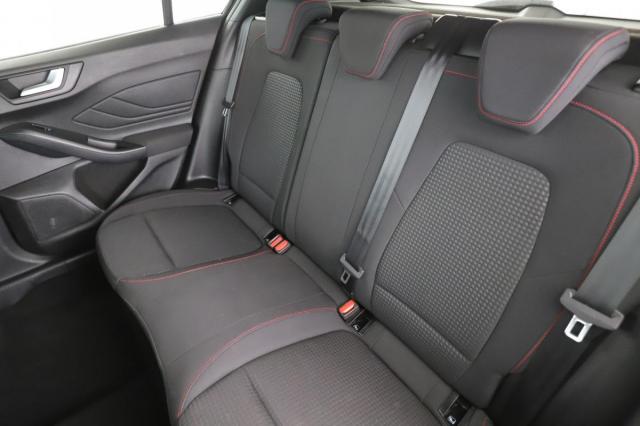 Ford Focus image 4