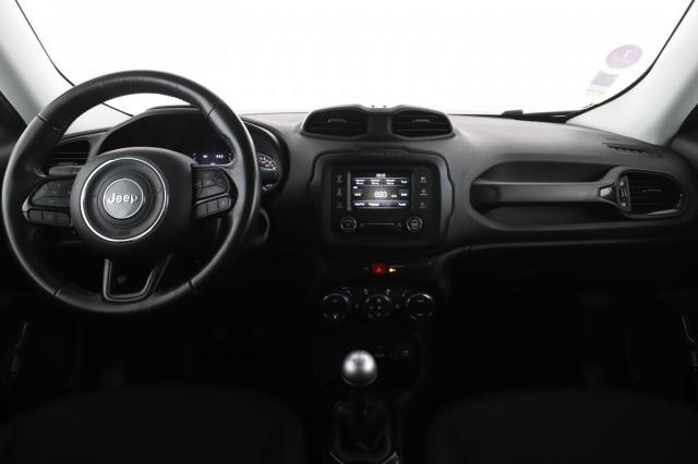 Jeep Renegade image 2