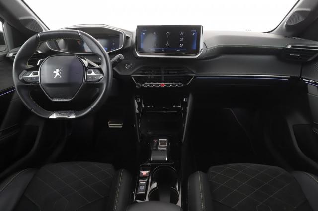 Peugeot 208 image 9