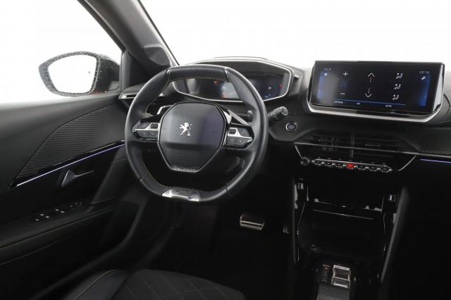 Peugeot 208 image 7