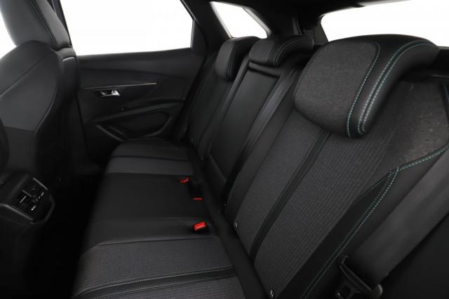 Peugeot 3008 image 3