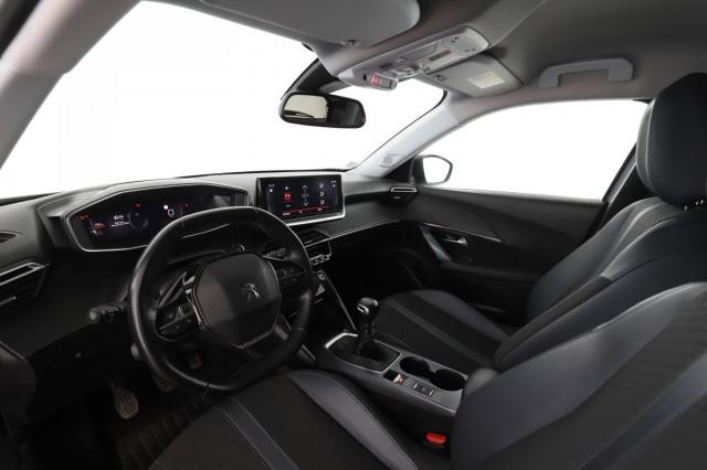 Peugeot 2008 image 1