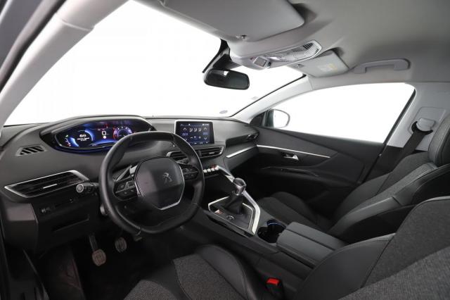 Peugeot 3008 image 2
