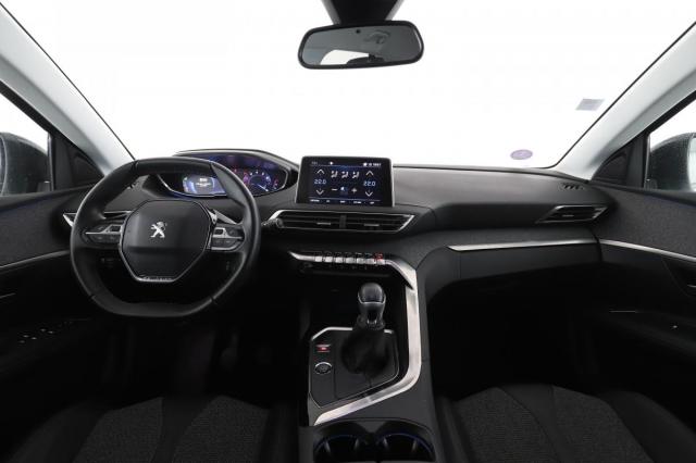 Peugeot 3008 image 1