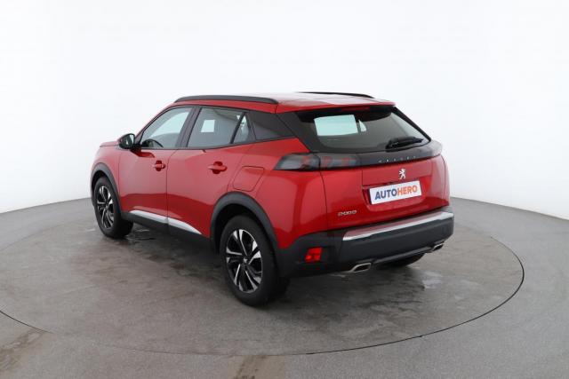 Peugeot 2008 image 3