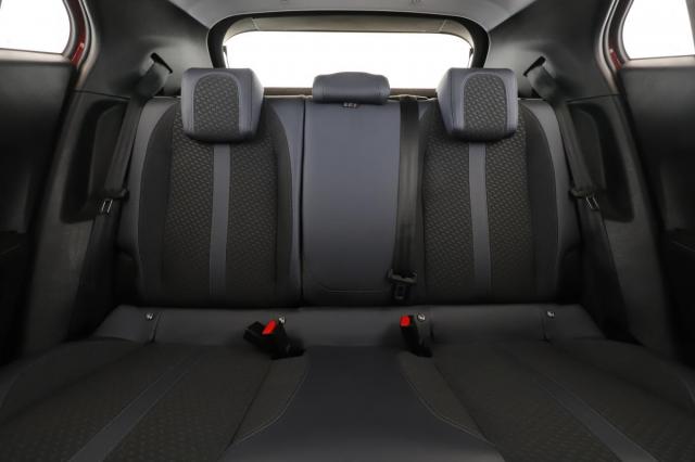 Peugeot 2008 image 5