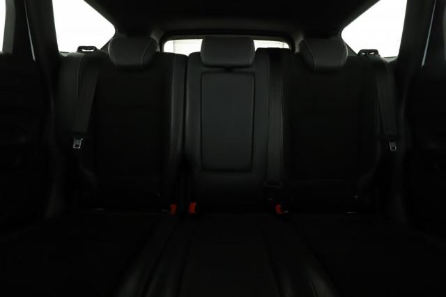Ford Kuga image 5