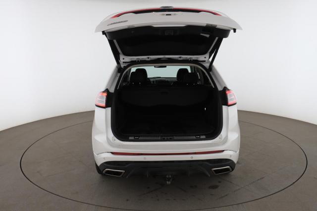 Ford Edge image 1