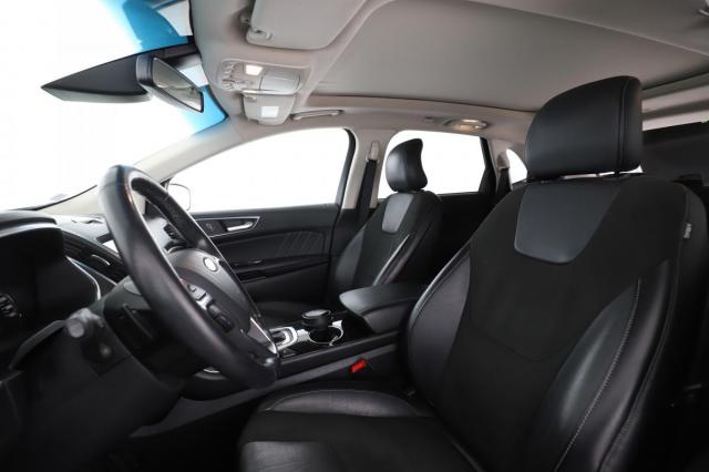 Ford Edge image 4