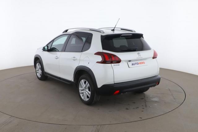 Peugeot 2008 image 3