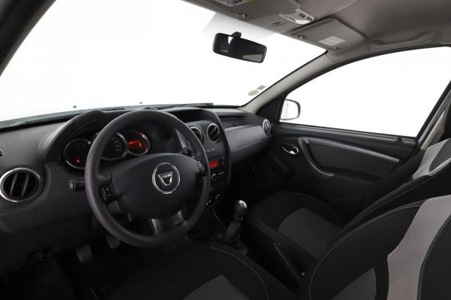 Dacia Duster image 6