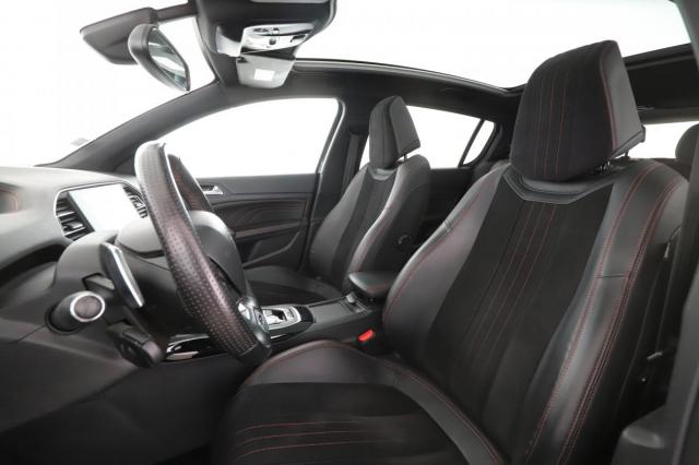 Peugeot 308 image 2