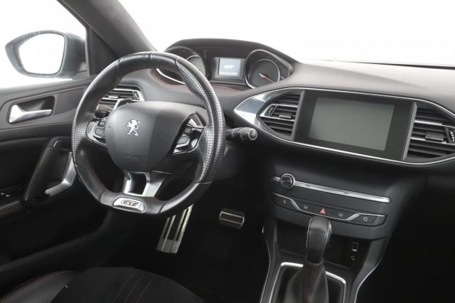 Peugeot 308 image 1