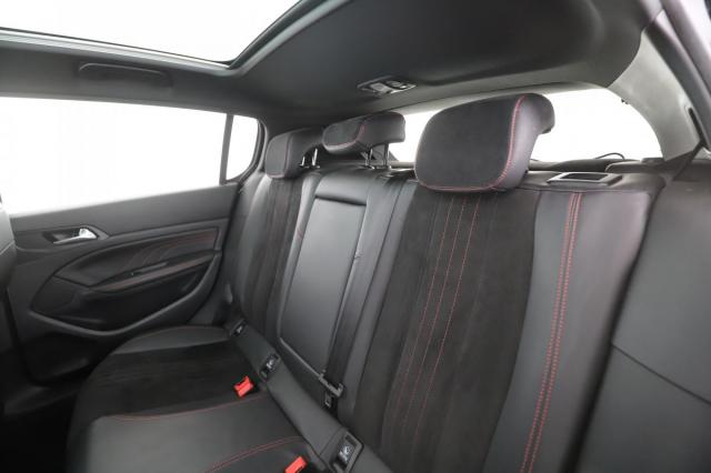 Peugeot 308 image 6