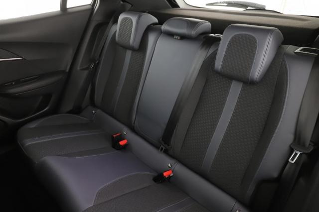 Peugeot 2008 image 5