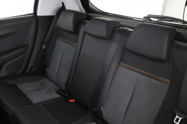 Peugeot 208 image 2