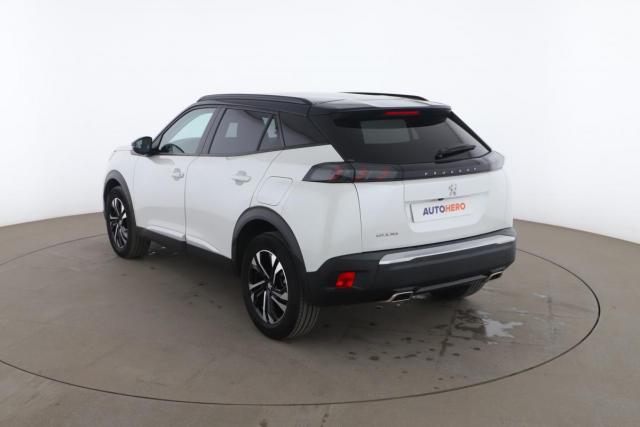 Peugeot 2008 image 3