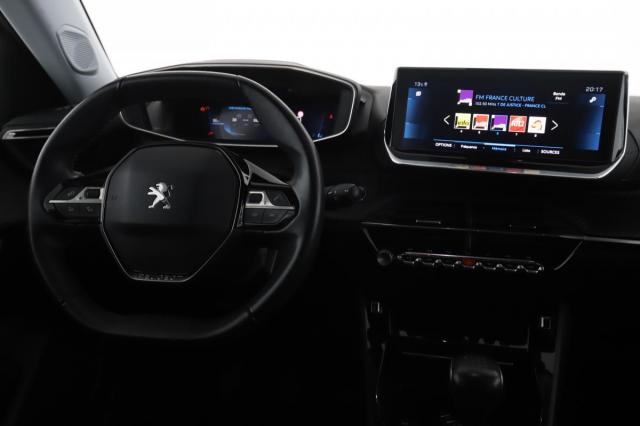 Peugeot 2008 image 9