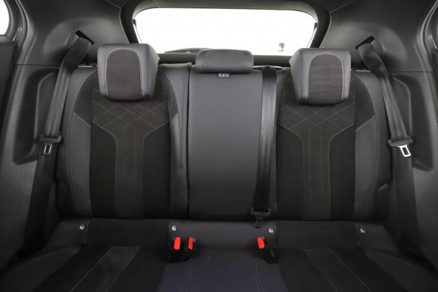 Peugeot 2008 image 2