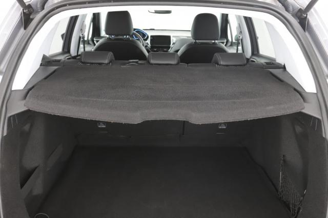 Peugeot 2008 image 3