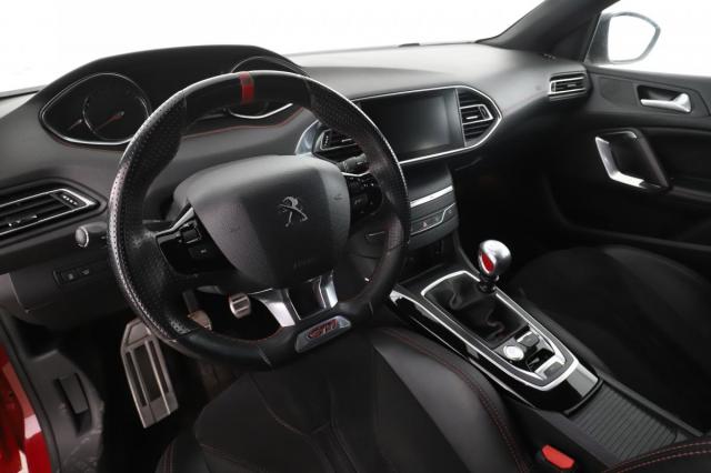 Peugeot 308 image 9