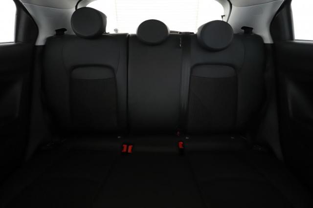 Fiat 500x image 9