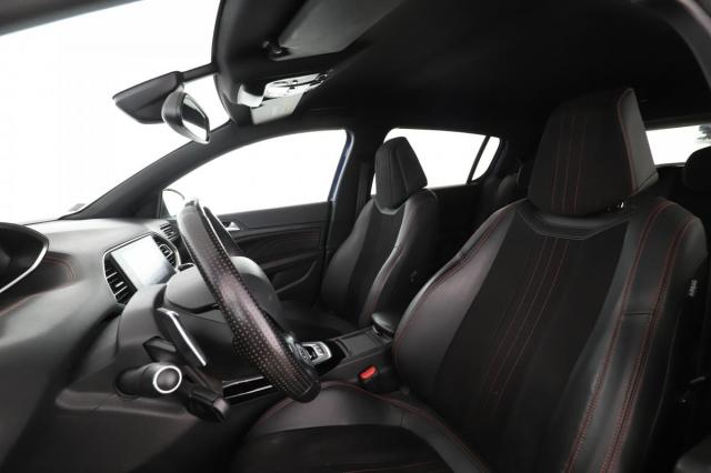 Peugeot 308 image 2