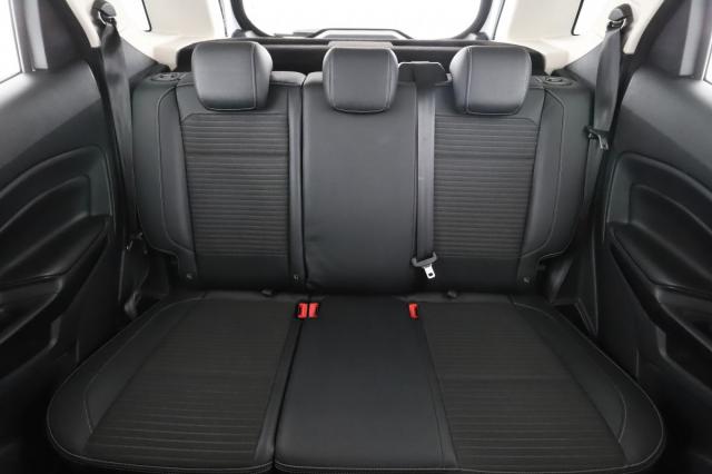 Ford Ecosport image 9