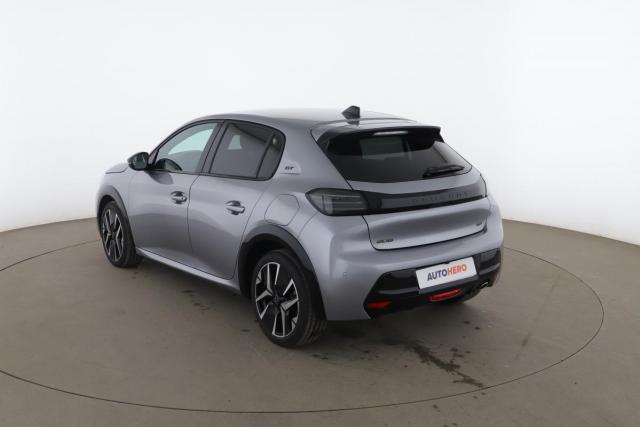 Peugeot 208 image 6