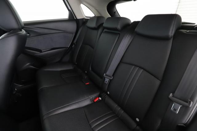 Mazda Cx-3 image 8