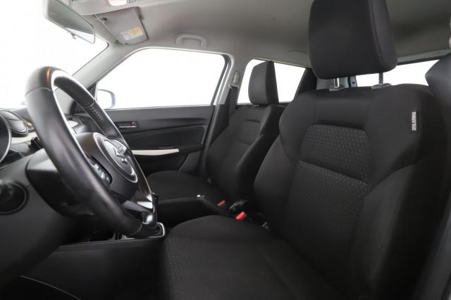 Suzuki Swift image 5