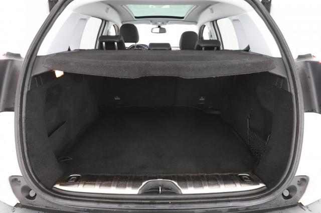 Peugeot 2008 image 2